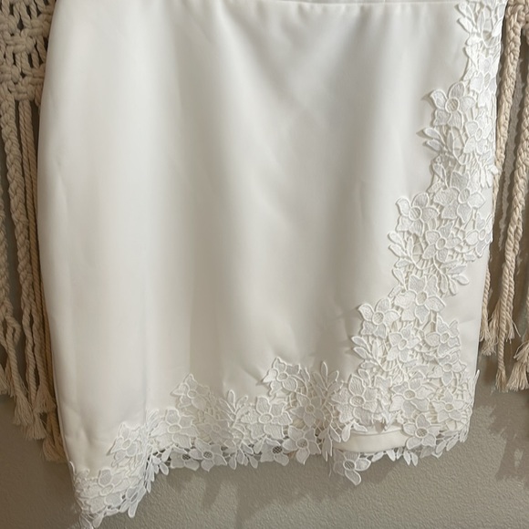 Beautiful Formal Mini Dress - Picture 2 of 8